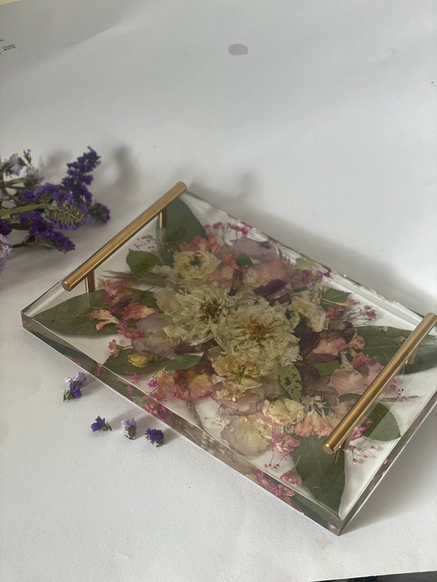 Flower preservation tray