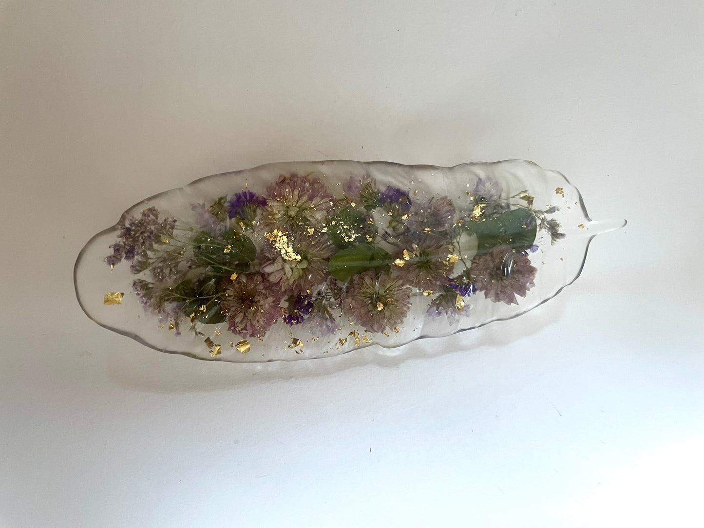 Flower preservation resin feather trinket dish