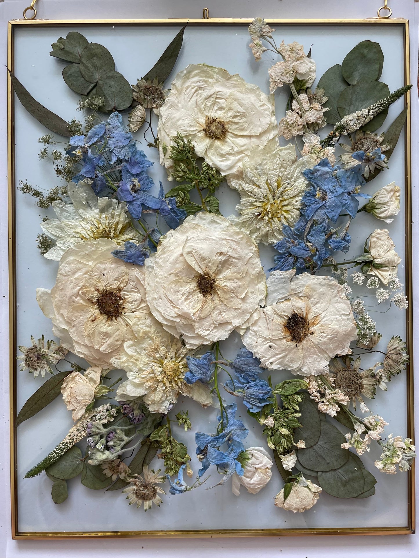 Hanging brass pressed flower frames