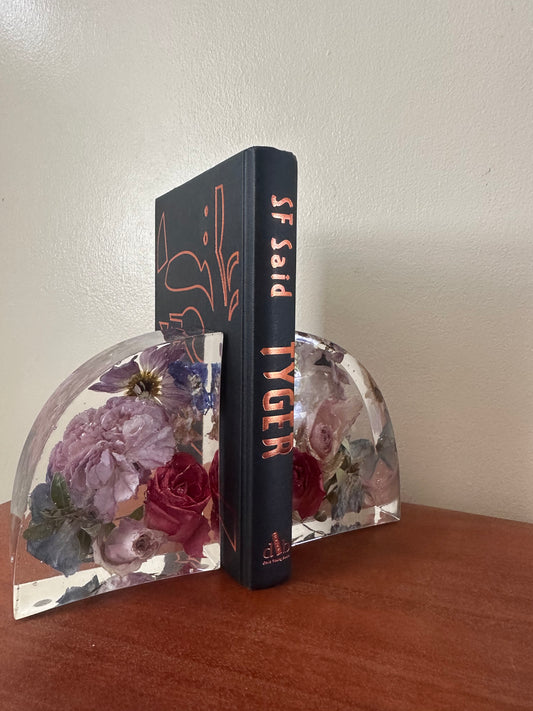 Flower preservation book ends