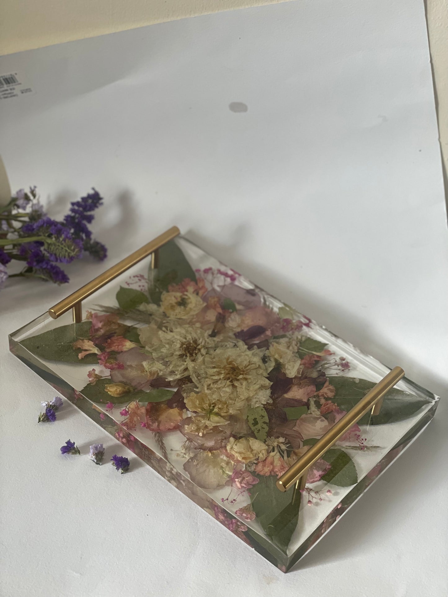 Flower preservation tray