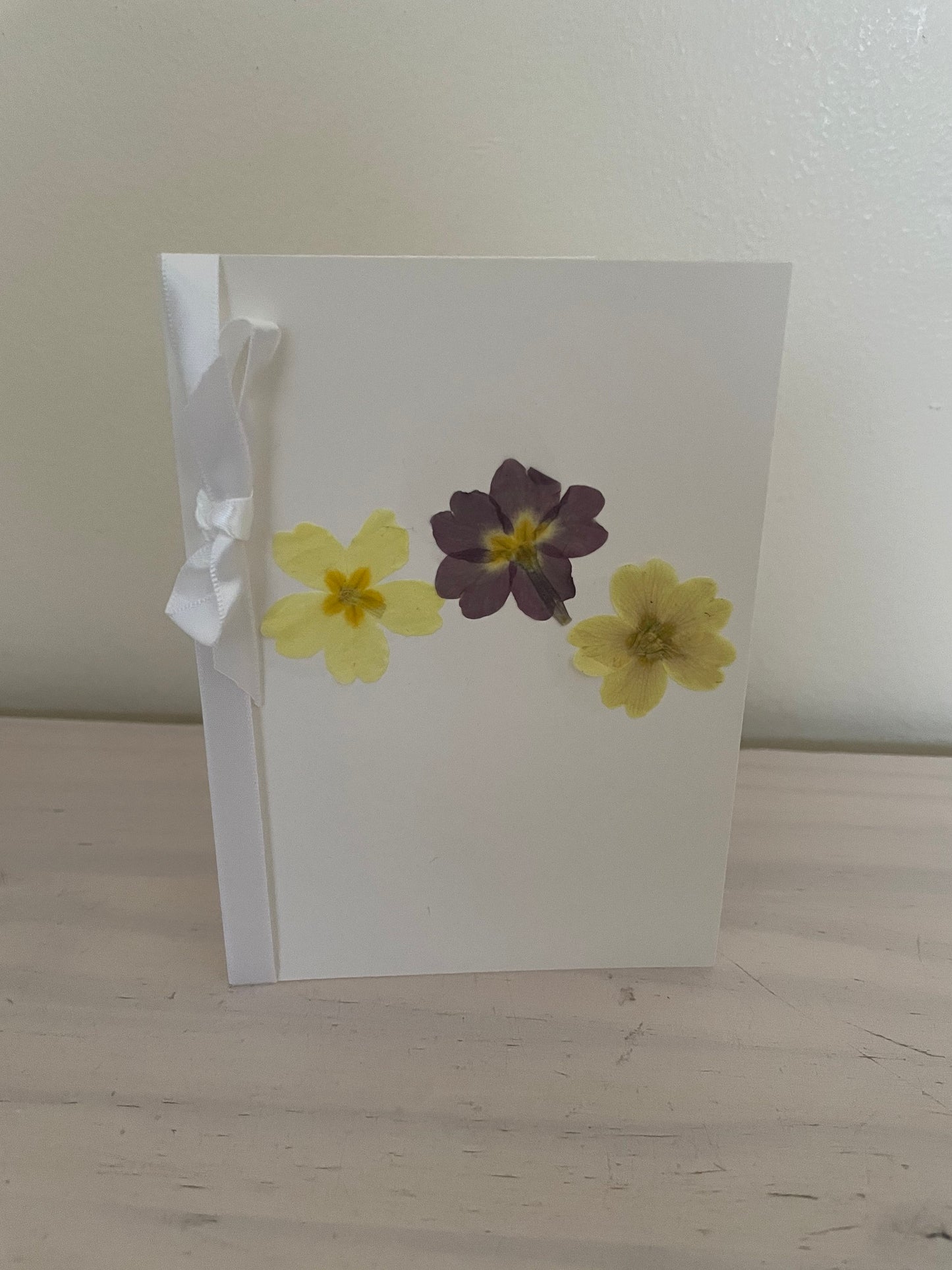 Greetings cards hand decorated with pressed flowers,blank cards with real dried flowers,cards for her,real flowers,gift cards,thank you card
