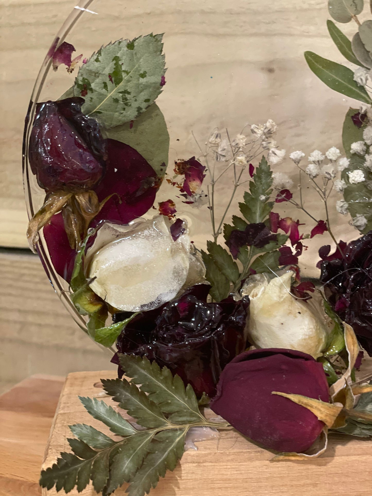 Flower preservation in resin, freestanding wedding flower preservation, bridal bouquet set in resin, preserved flowers in resin,