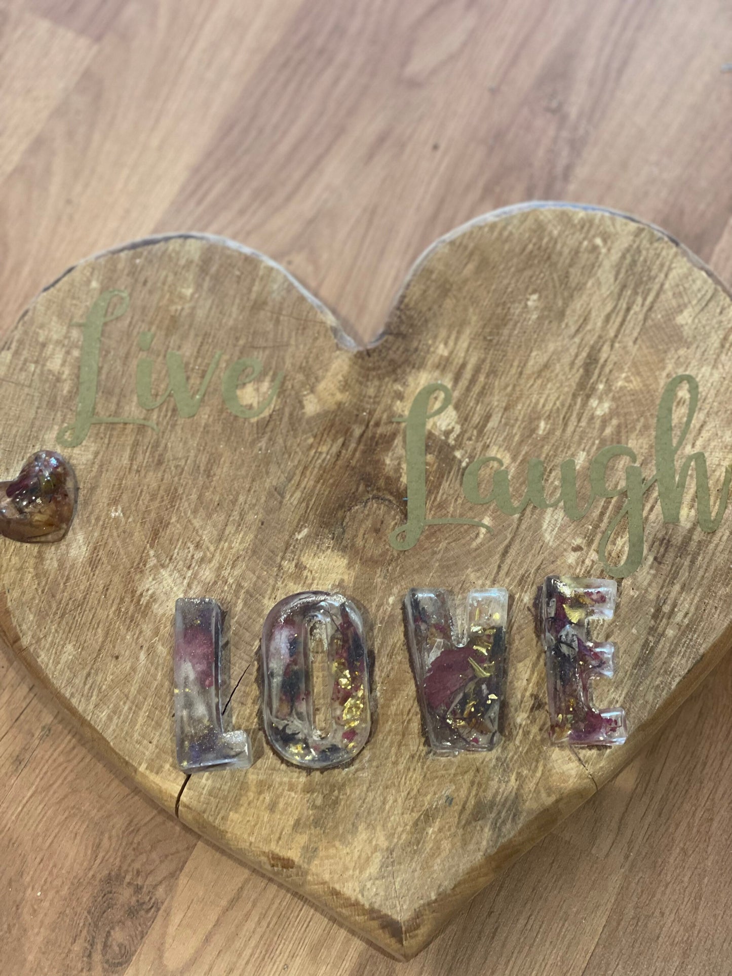 Live laugh love wooden heart with resin letters, hanging wall sign, gift for her, home sign with real flowers, housewarming