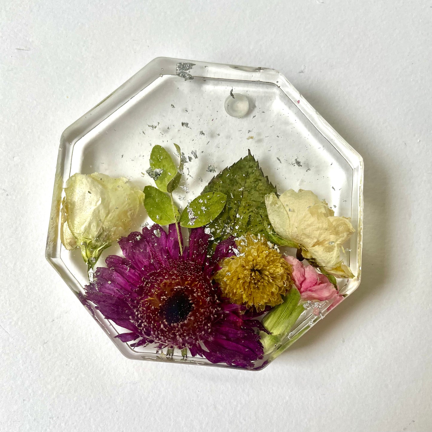 Octagonal flower preservation coasters