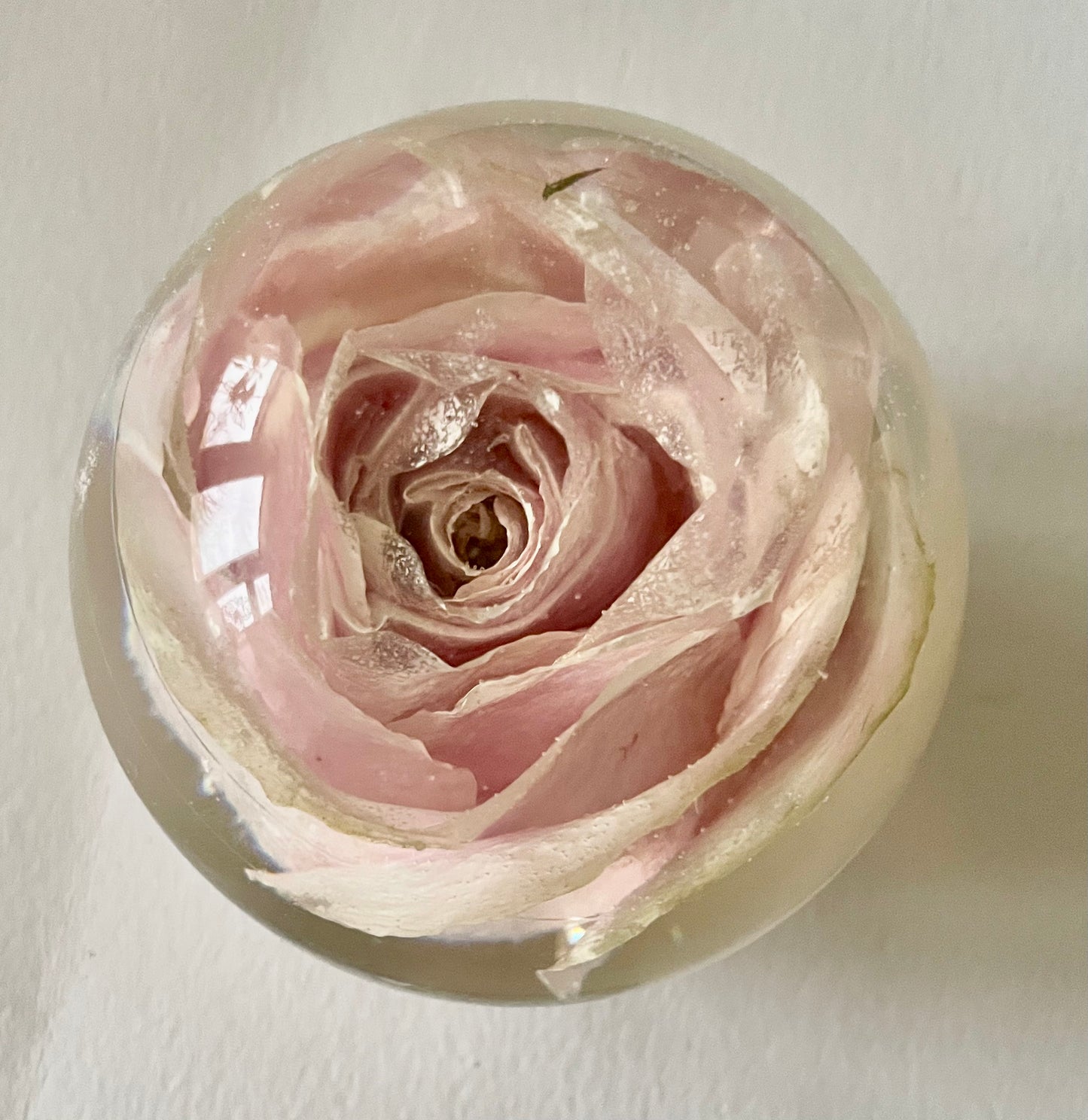 Flower preservation orb 8 cm, preserved flowers, wedding keepsake, wedding bouquet, preserved flowers in resin, resin orb flower preservation,