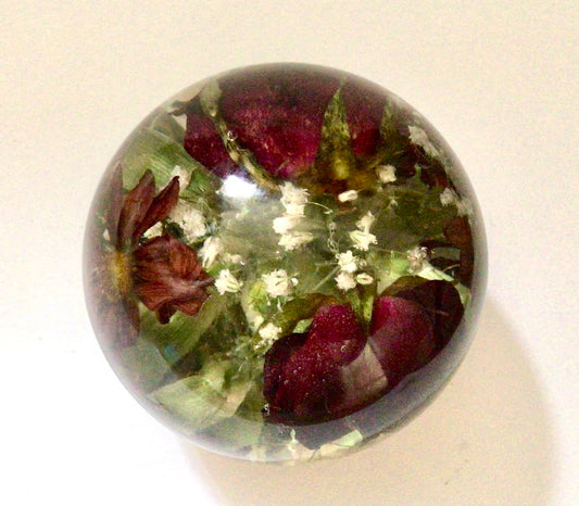 Flower preservation orb 10 cm, wedding keepsake, wedding bouquet, preserved flowers in resin, resin orb flower preservation,