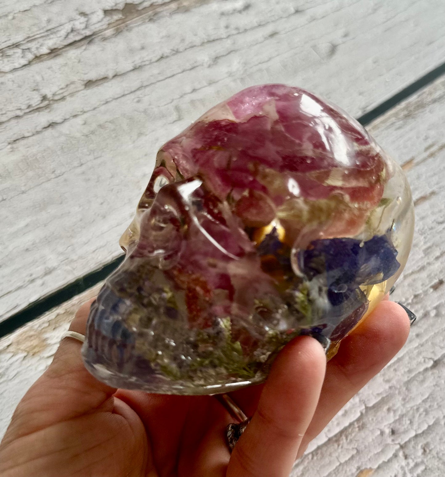 Flower preservation resin skull