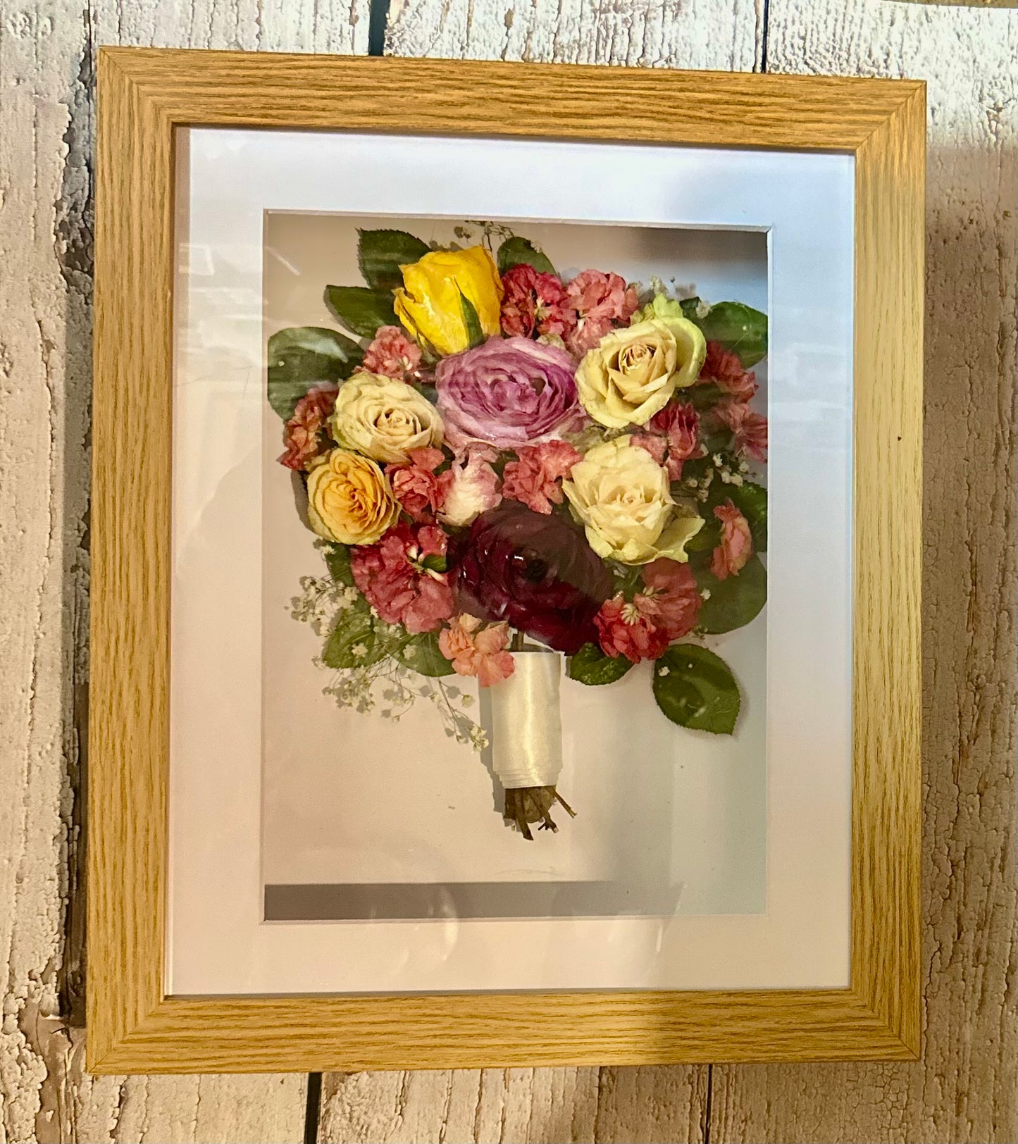 Dried flower preservation frame