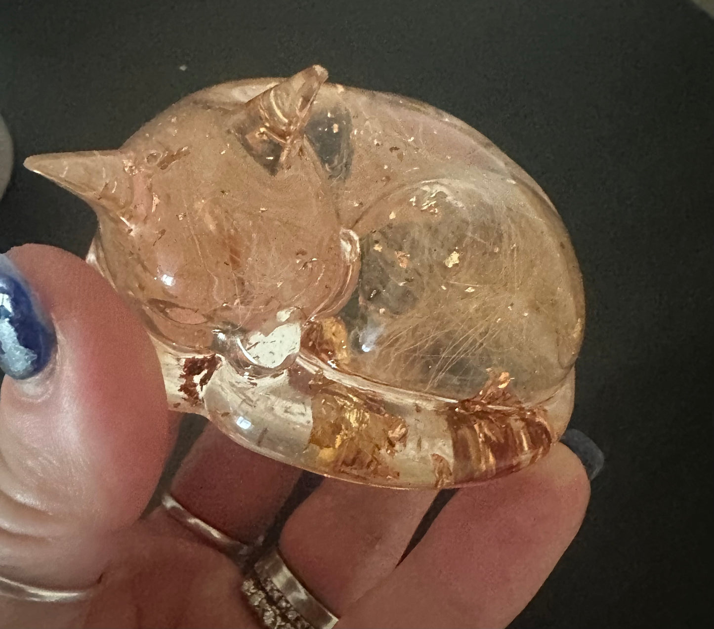 Resin cat memorial