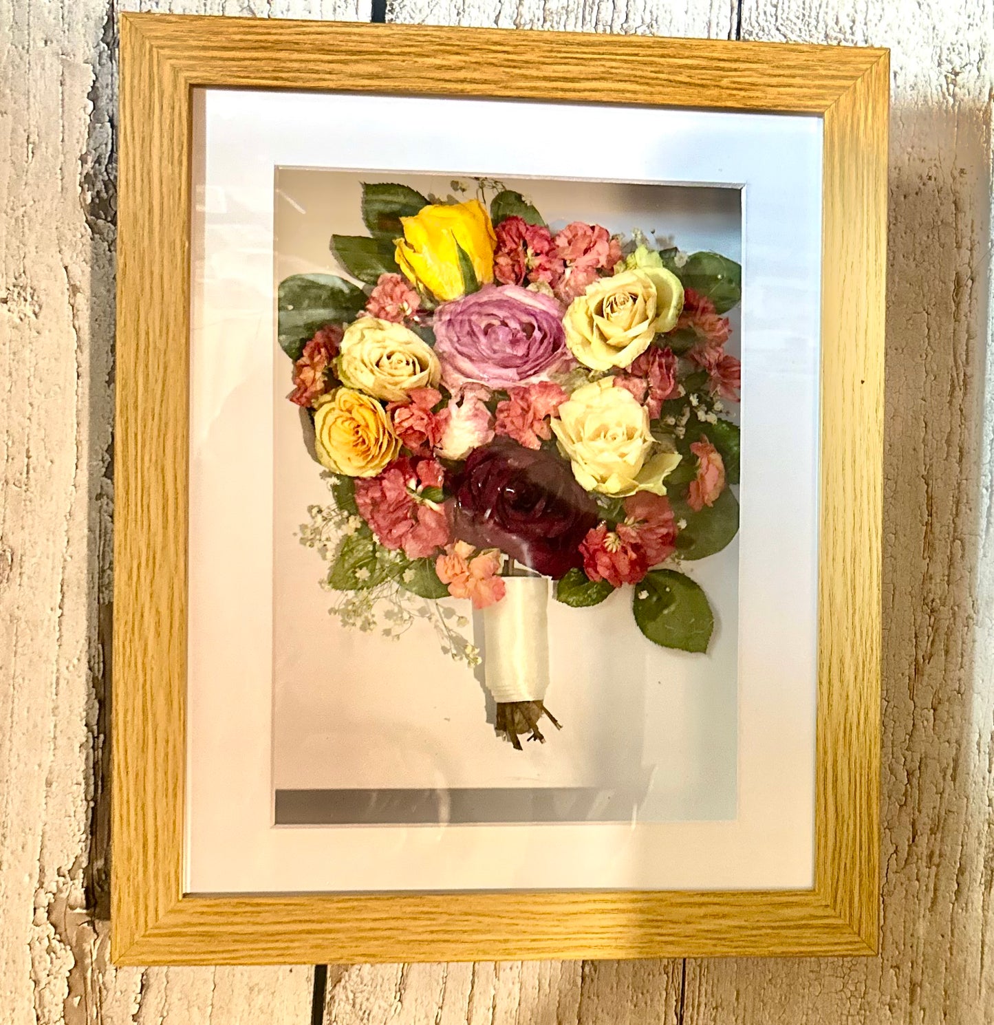 Dried flower preservation frame