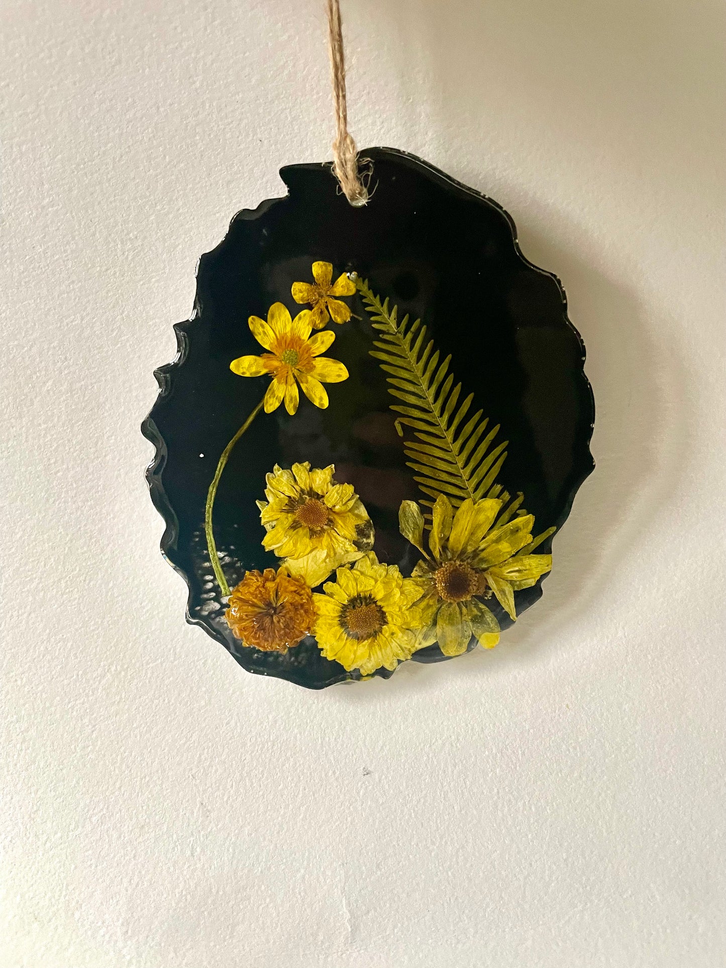 Spring flower geode wall hanging