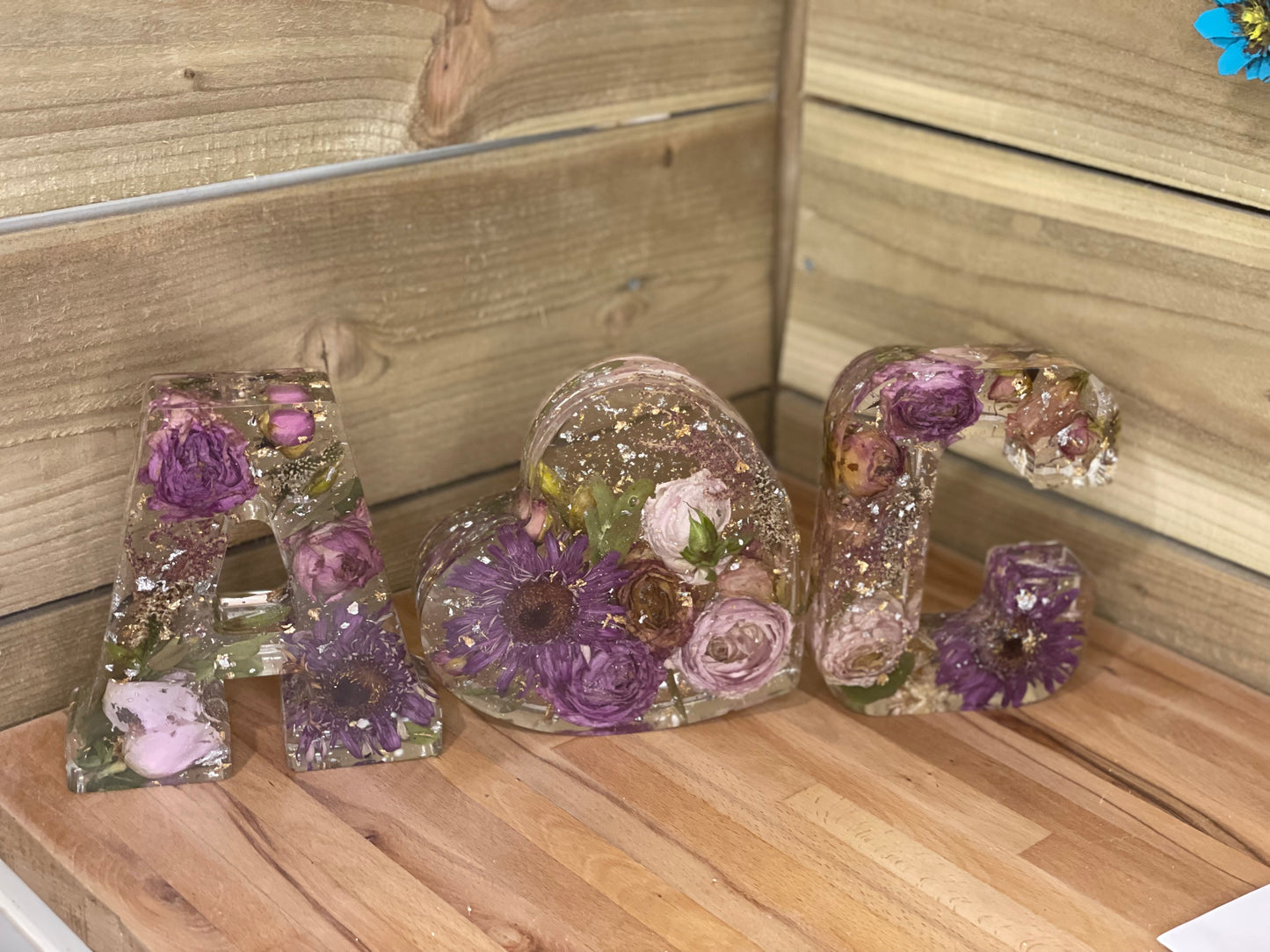 Wedding flower preservation in resin, real flowers in resin, wedding keepsake, bridal momento, bridal bouquet preservation ,