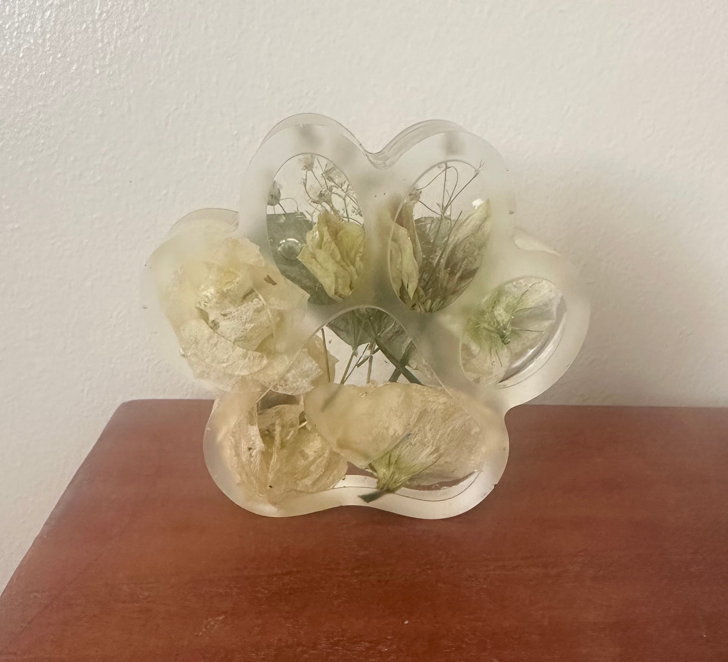 Flower preservation paw print