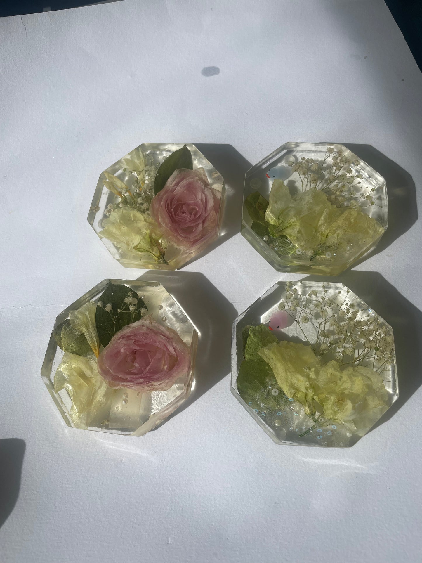 Octagonal flower preservation coasters