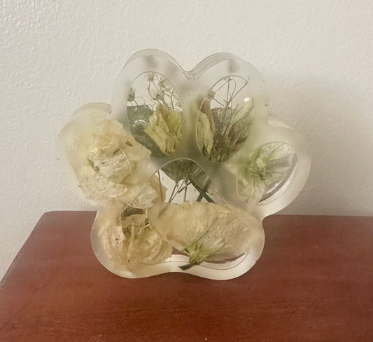 Flower preservation paw print