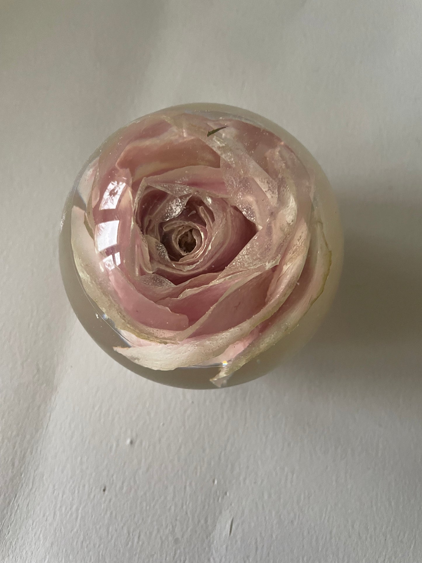 Flower preservation orb 8 cm, preserved flowers, wedding keepsake, wedding bouquet, preserved flowers in resin, resin orb flower preservation,