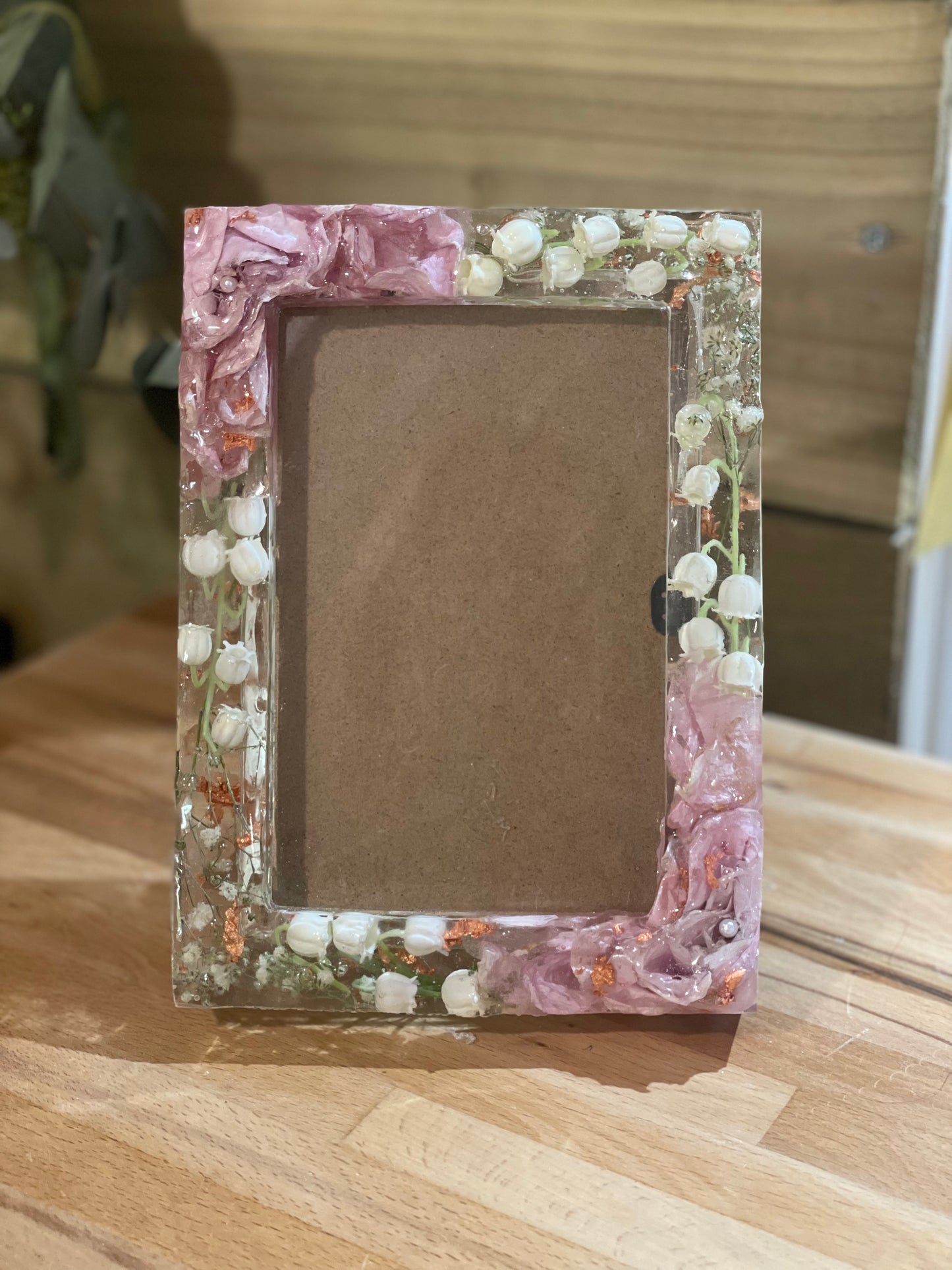 Flower preservation resin photo frame