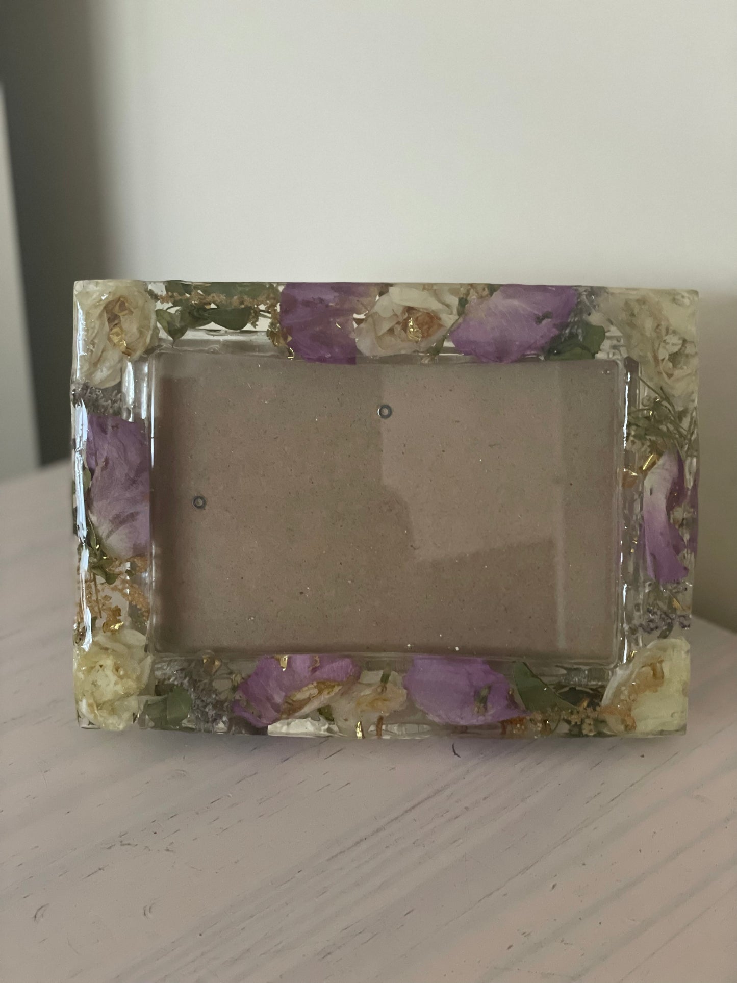 Flower preservation resin photo frame