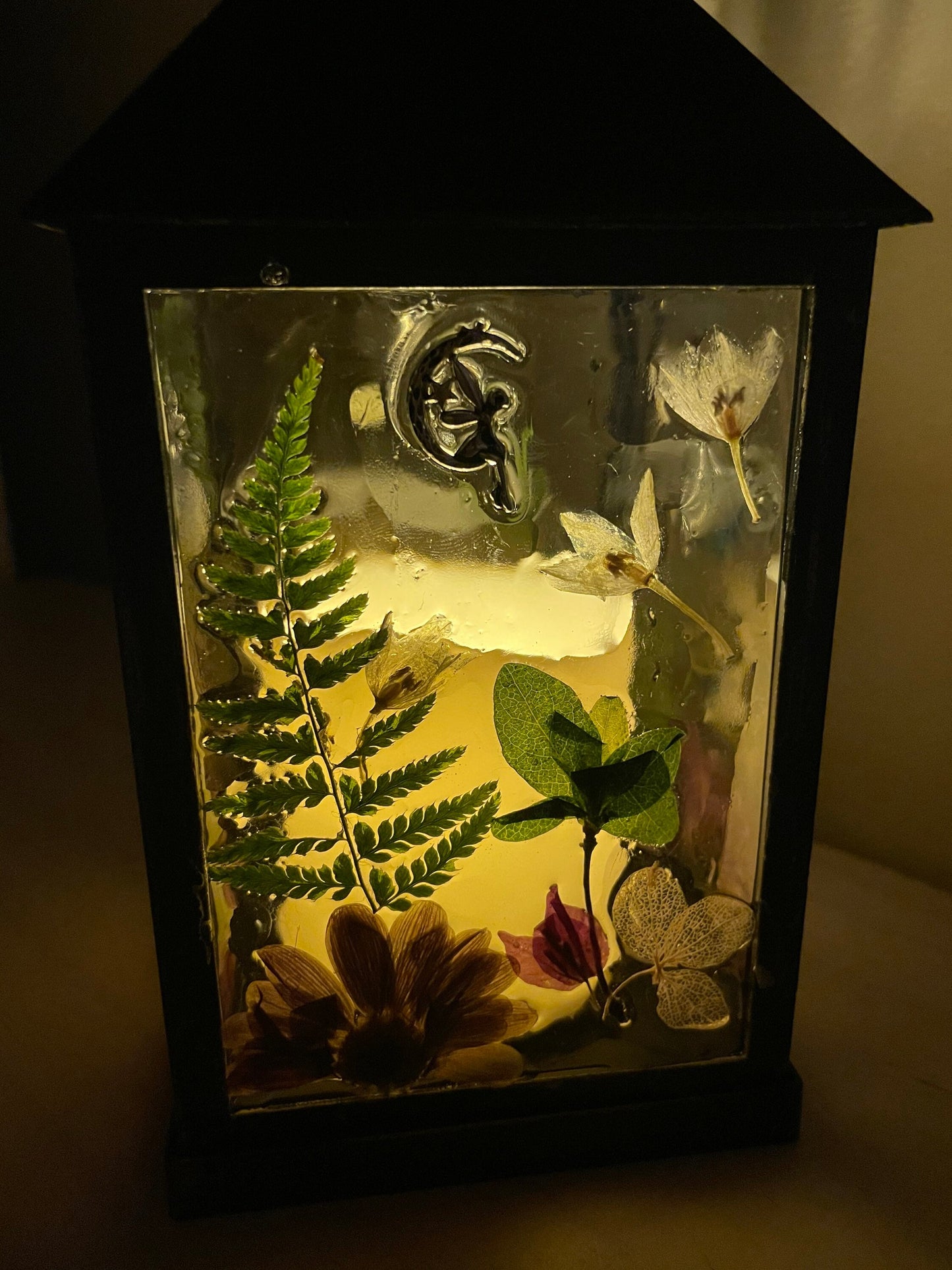 Lantern with real flowers and silver fairy charm, Flower fairy night light, flower decor lantern, lantern with real flower decoration,