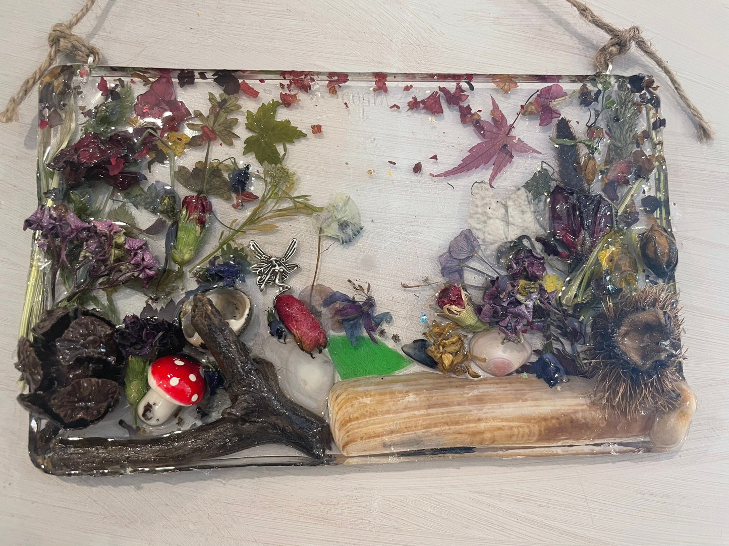 woodland scene with real flowers , handmade gift, Christmas gift, unique gift, gift for her, resin woodland decor, home decor, wall art