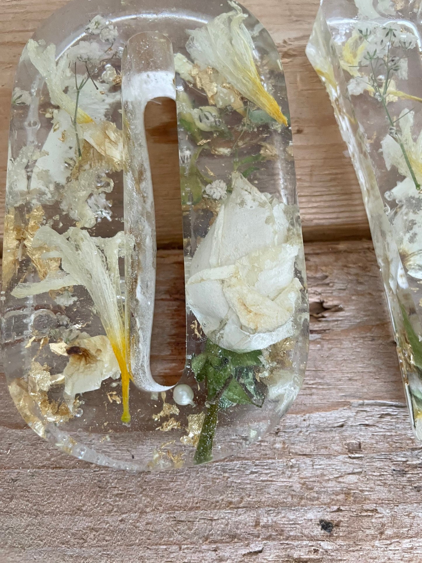 Wedding flower preservation in resin, real flowers in resin, wedding keepsake, bridal momento, bridal bouquet preservation ,