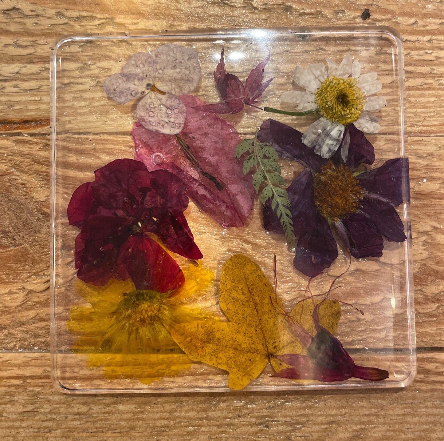 Flower handmade Resin coaster set, birthday gift,flower drinks mats, flower decor, kitchen and dining, coaster set, wedding gift, resin