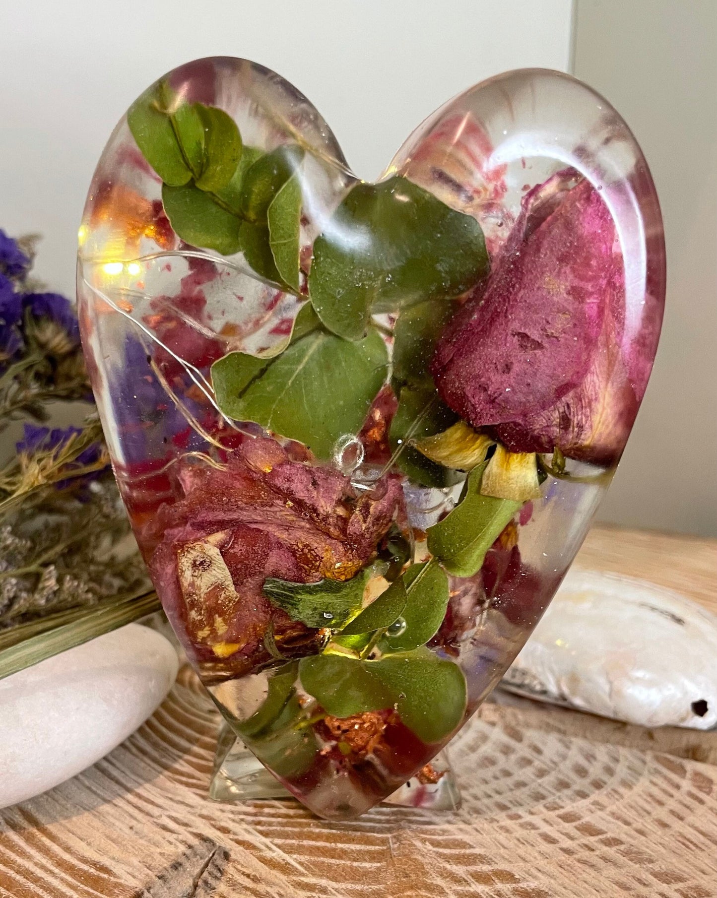 Resin and flower Light up heart,light up decoration,real flowers in resin light up heart,gift for nature lovers,  birthday gift, roses gift,