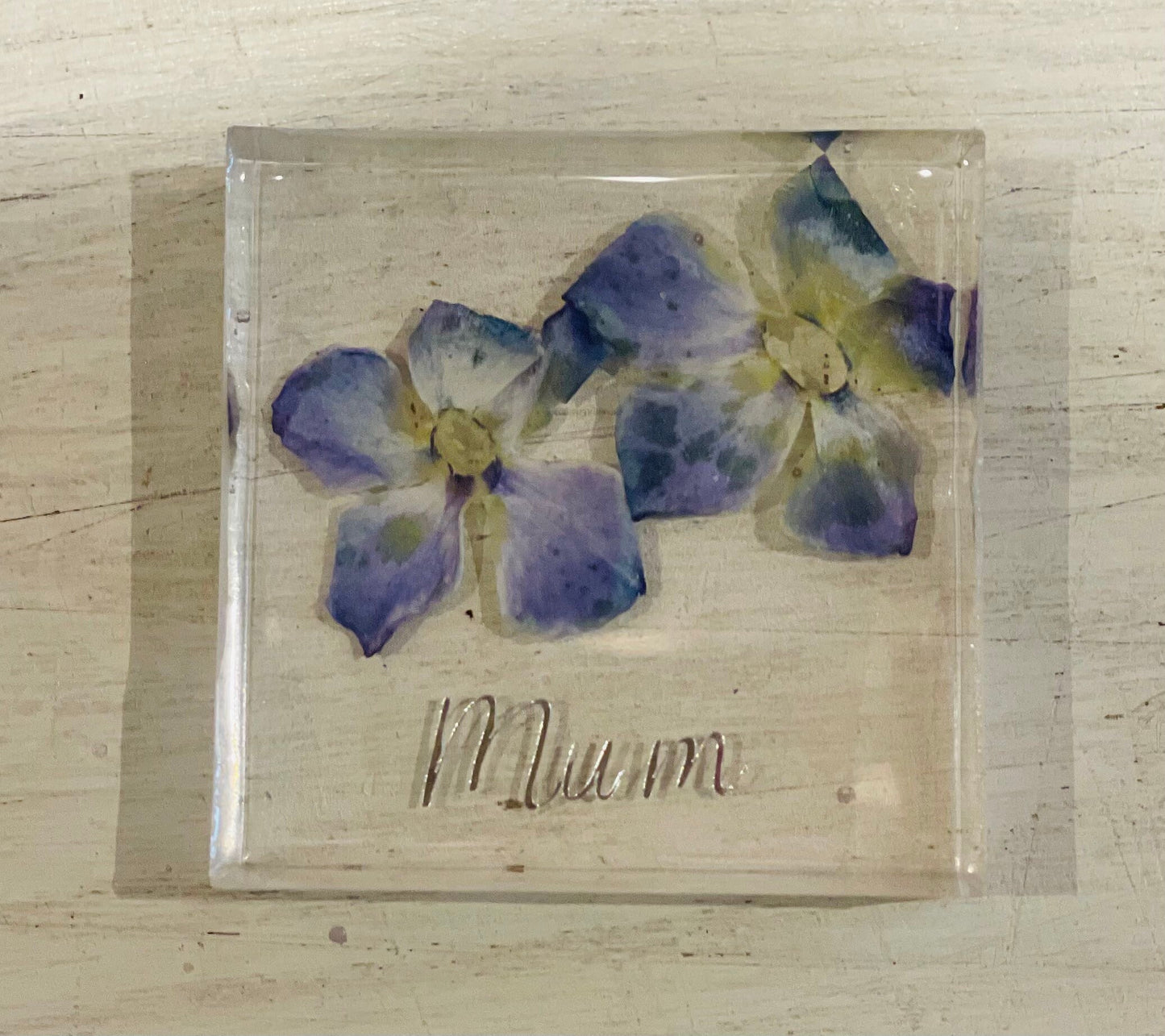 Real flowers in resin gift,personalised gift for her,Mum birthday gift,grandparent gift,resin pocket hug,birthday gift for her,