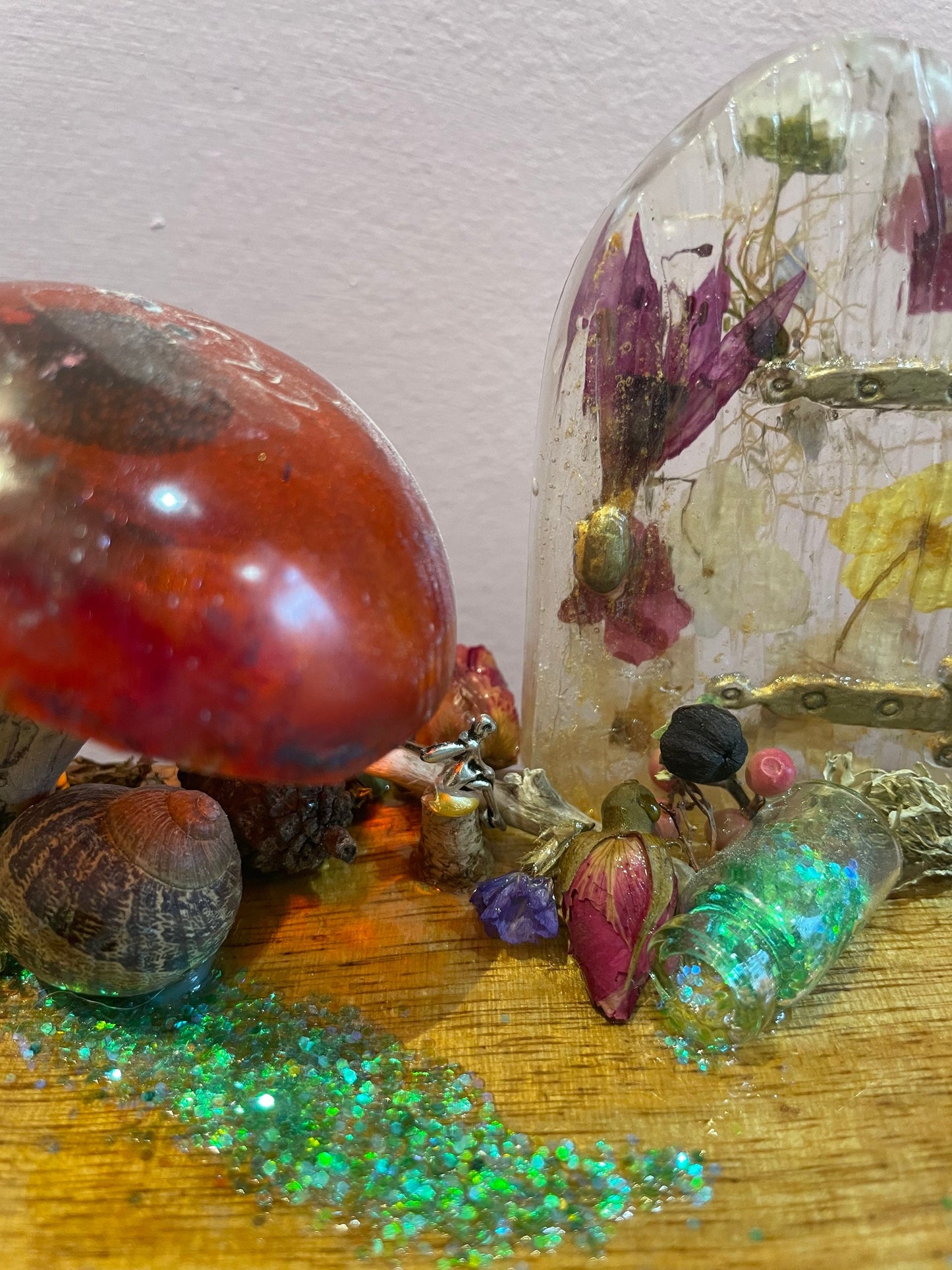 resin flower art with fairy door and resin toadstool,resin toadstool decor,fairy garden, gift for fairy lover, birthday, Mother’s Day gift,