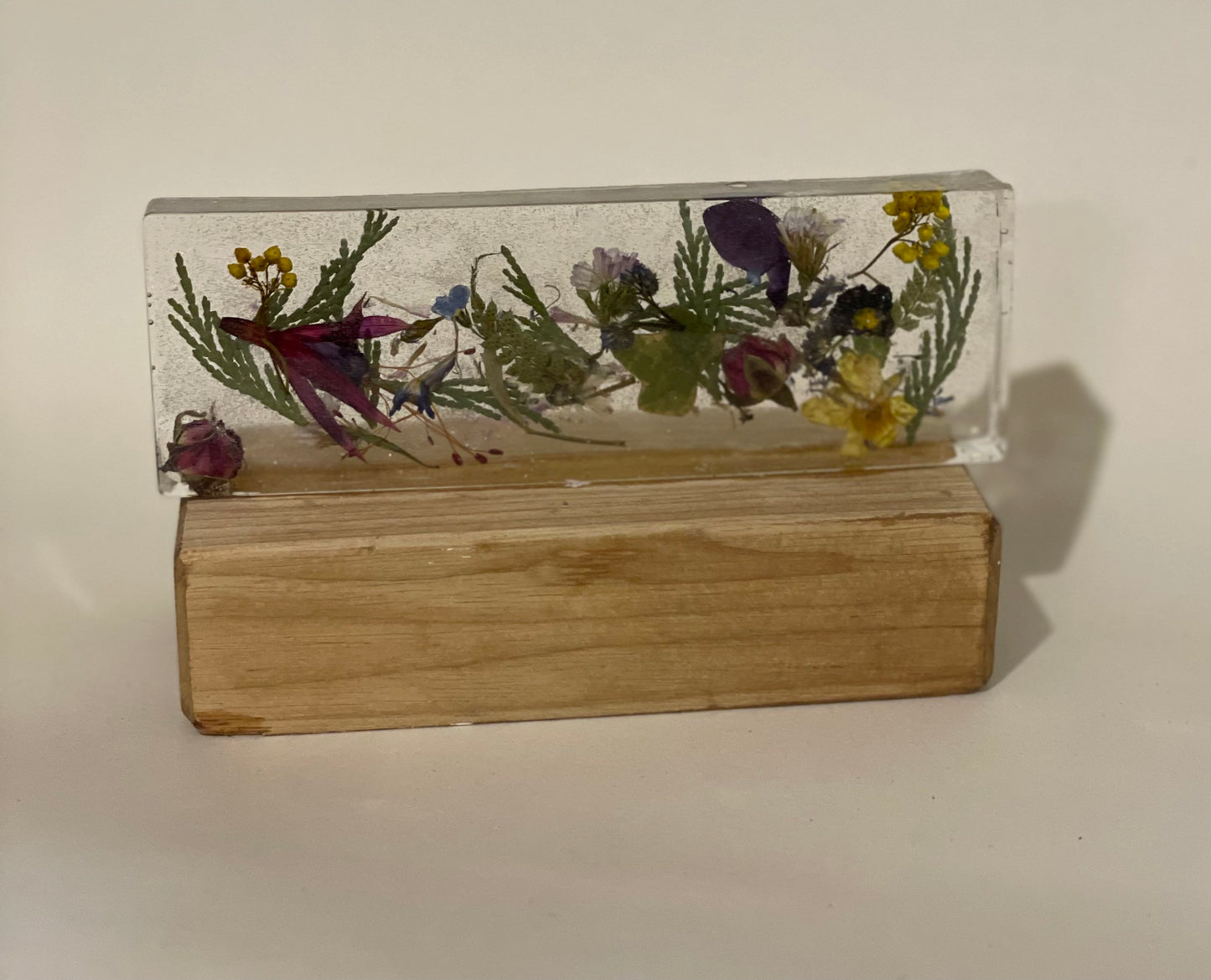 Wildflower and resin unique freestanding home decor, gift for her,  birthday gift for nature lovers, English garden, Mother’s Day gift