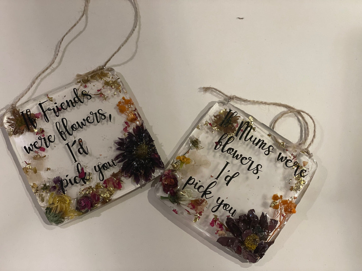 If mums were flowers I’d pick you, resin and real flower gift, Mother’s Day gift, birthday gift for her, flowers in resin gift, nature lover