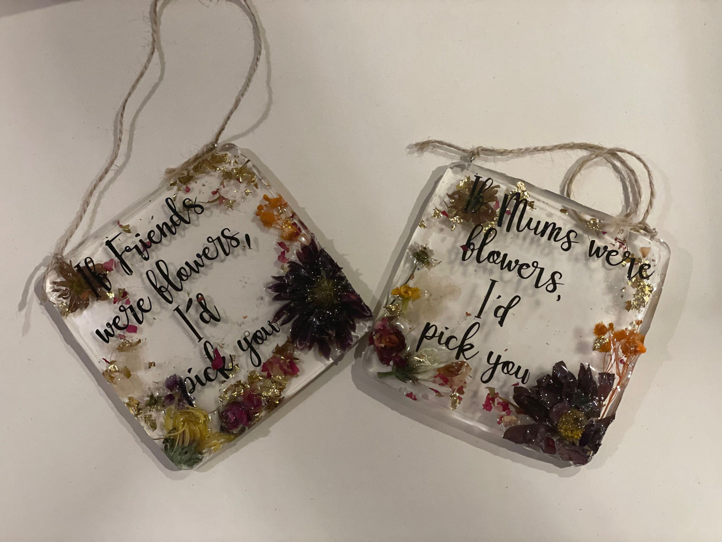 If mums were flowers I’d pick you, resin and real flower gift, Mother’s Day gift, birthday gift for her, flowers in resin gift, nature lover