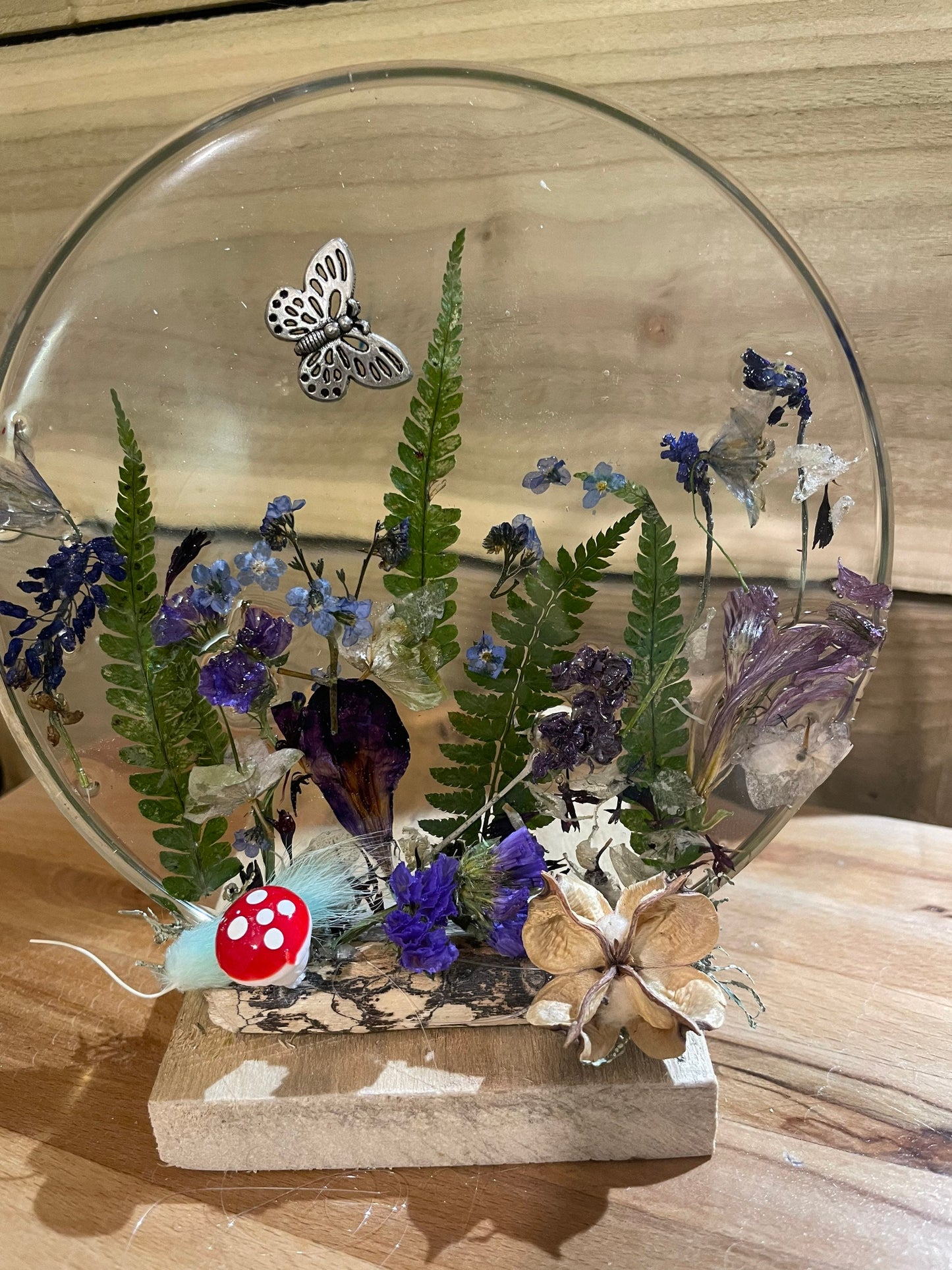 Wildflower and resin freestanding gift for her, preserved flowers, gift for nature lovers, unique flower preservation, English wild flowers