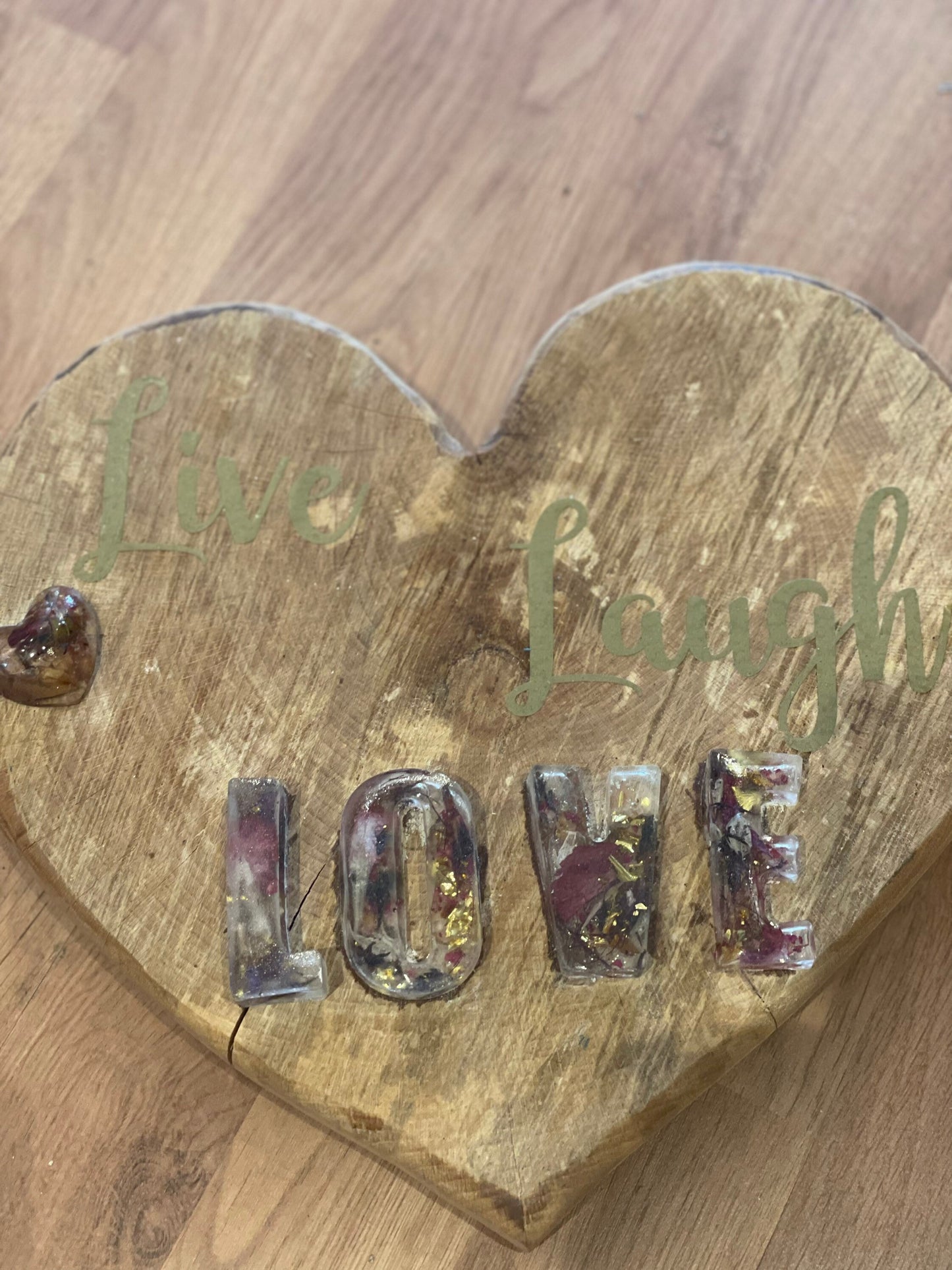 Live laugh love wooden heart with resin letters, hanging wall sign, gift for her, home sign with real flowers, housewarming