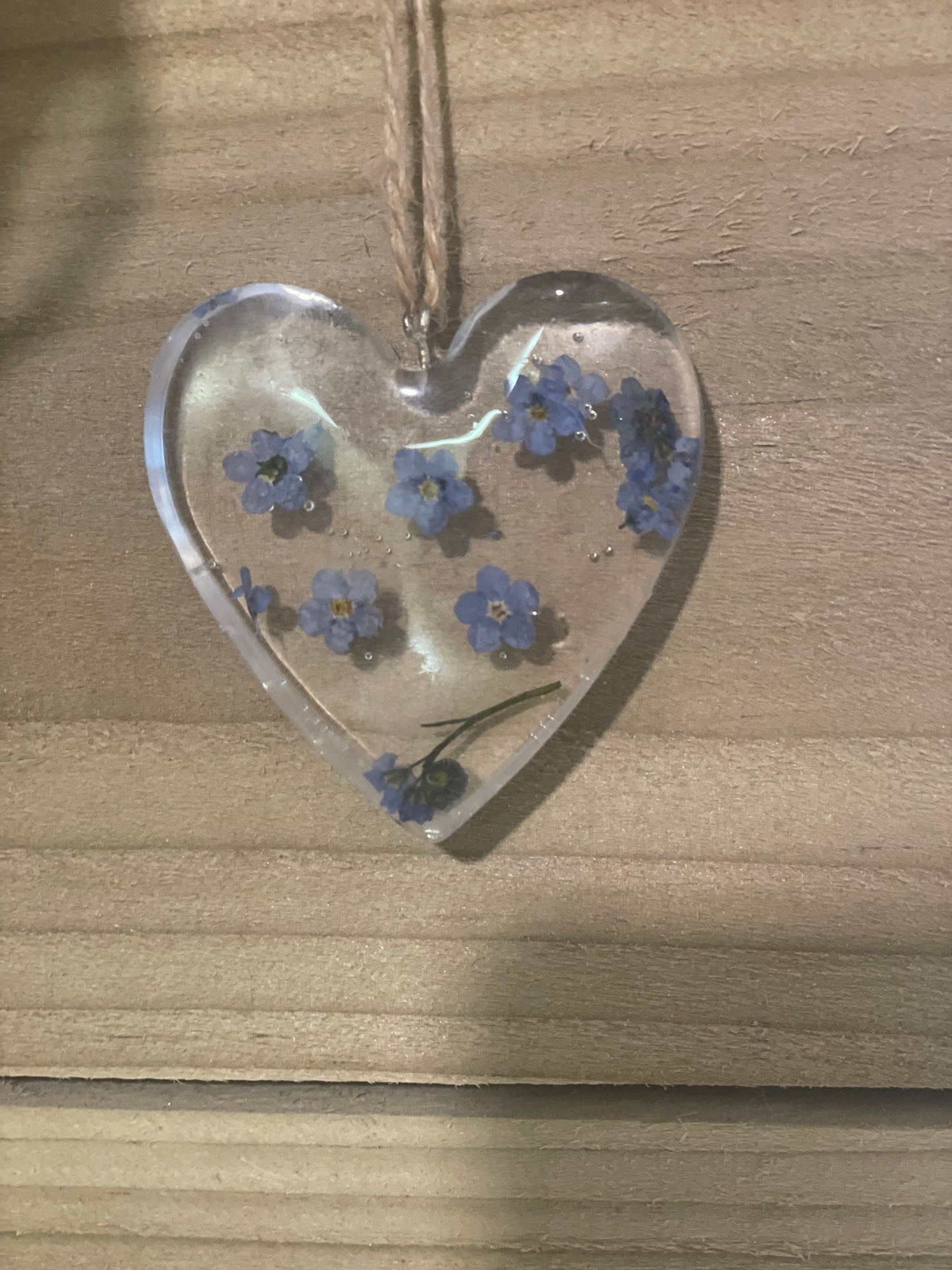 Forget me not hanging heart, Mother’s Day gift, memorial gift, gift for her, gift for nature lover, wildflower heart, sympathy gift,